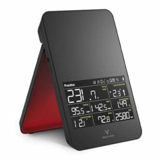 Portable golf launch monitor with digital display